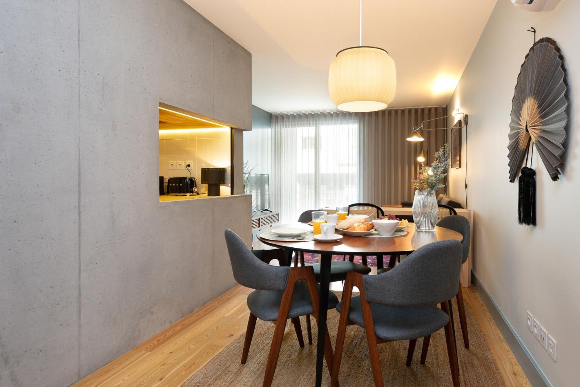 Feel Corporate Housing Campanha *